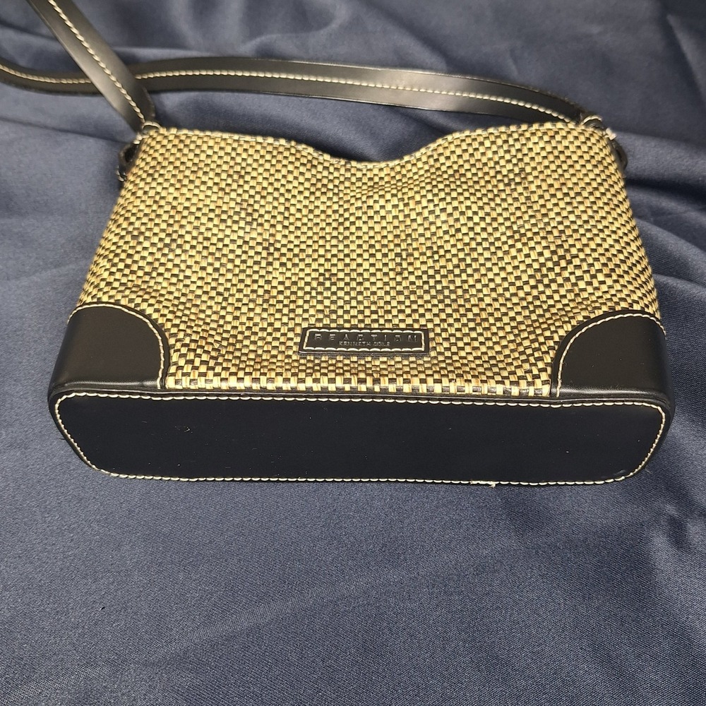 REACTION Kenneth Cole Purse Handbag Black & Tan Straw 7.5 x 6.5" Mini Small EUC - Picture 3 of 10